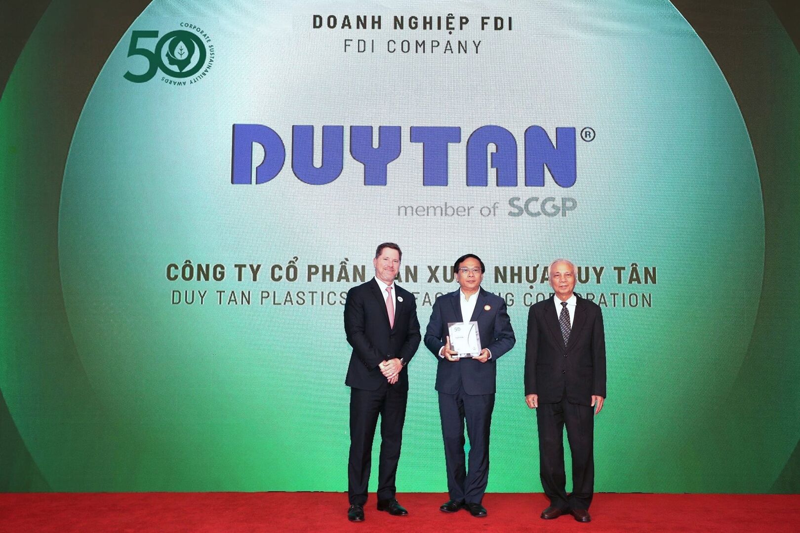 Duy Tan Plastics member of SCGP, has been honored with the Top 50 Corporate Sustainability Awards 2024 by Nhip Cau Dau Tu Magazine.